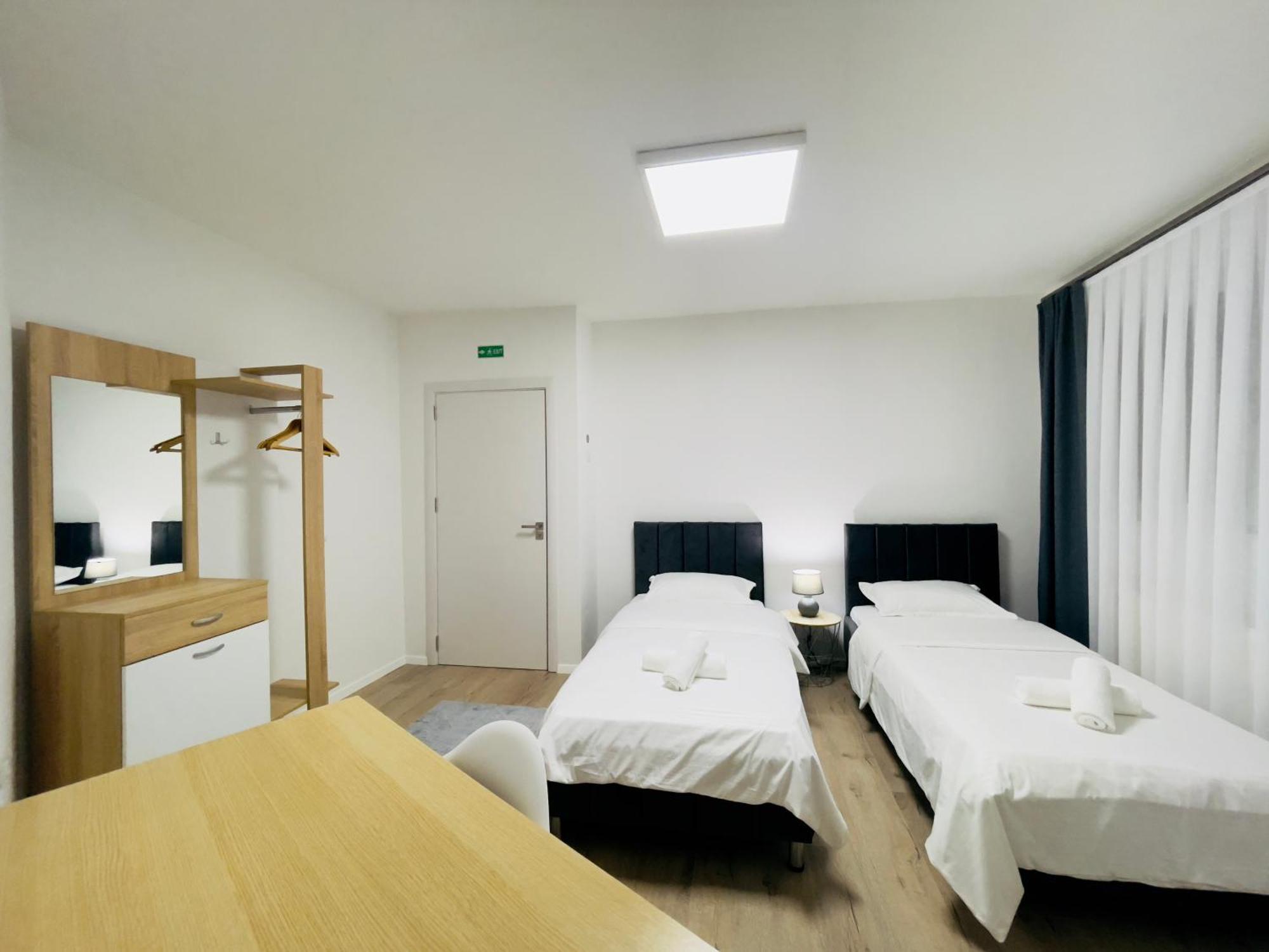 Hotel Pristinanest Zewnętrze zdjęcie
