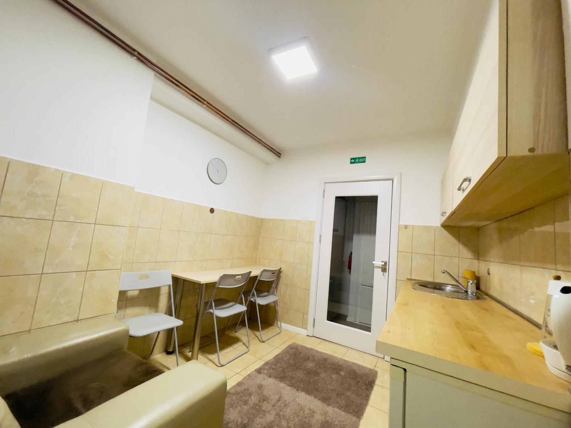 Hotel Pristinanest Zewnętrze zdjęcie